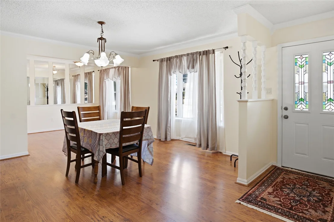 Photo of 8217 Meadow Drive