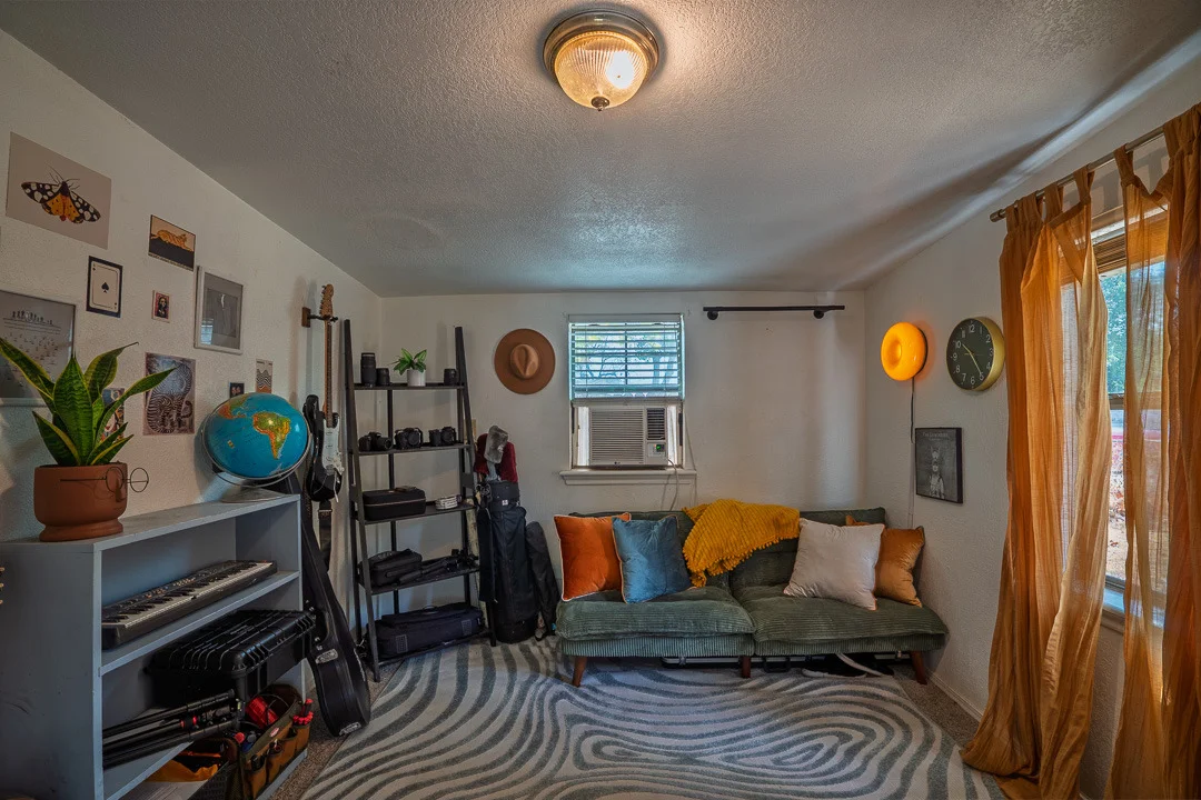 Photo of 608 W Coleman