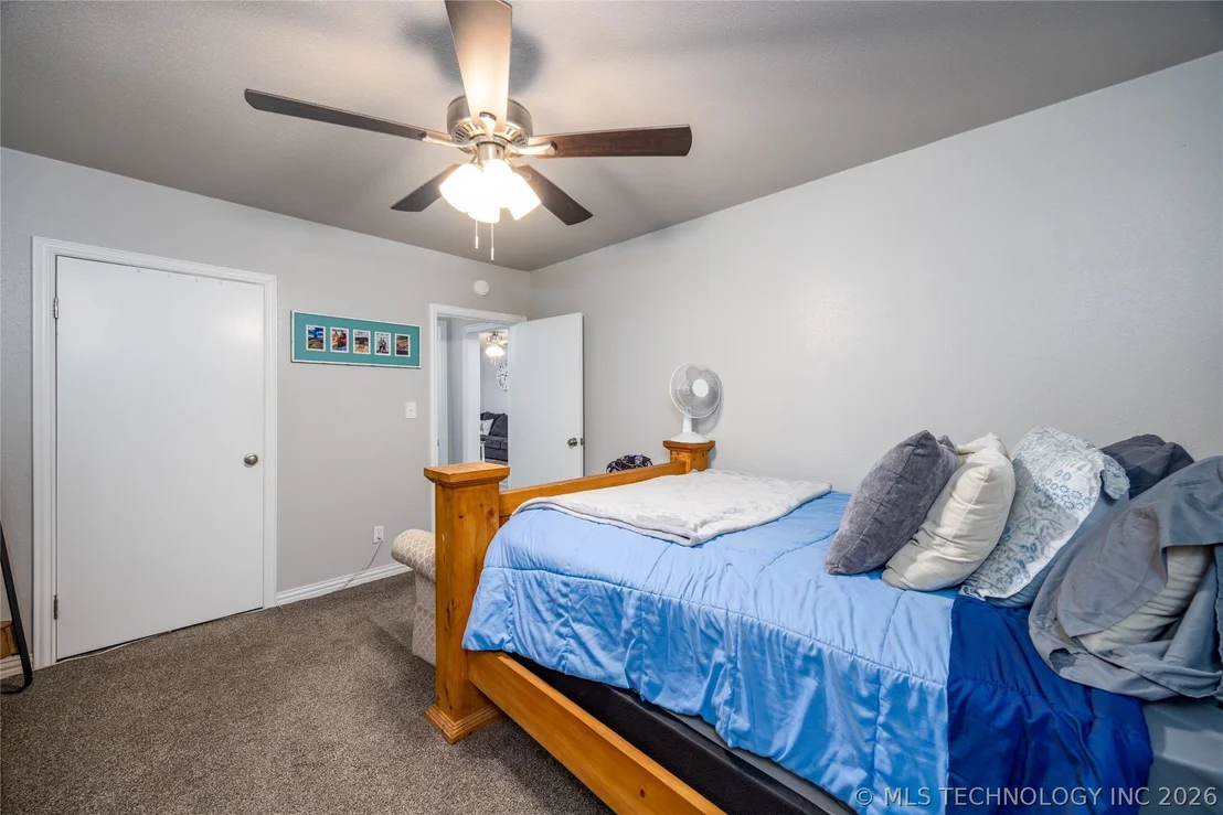 Photo of 647 Sawmill Road