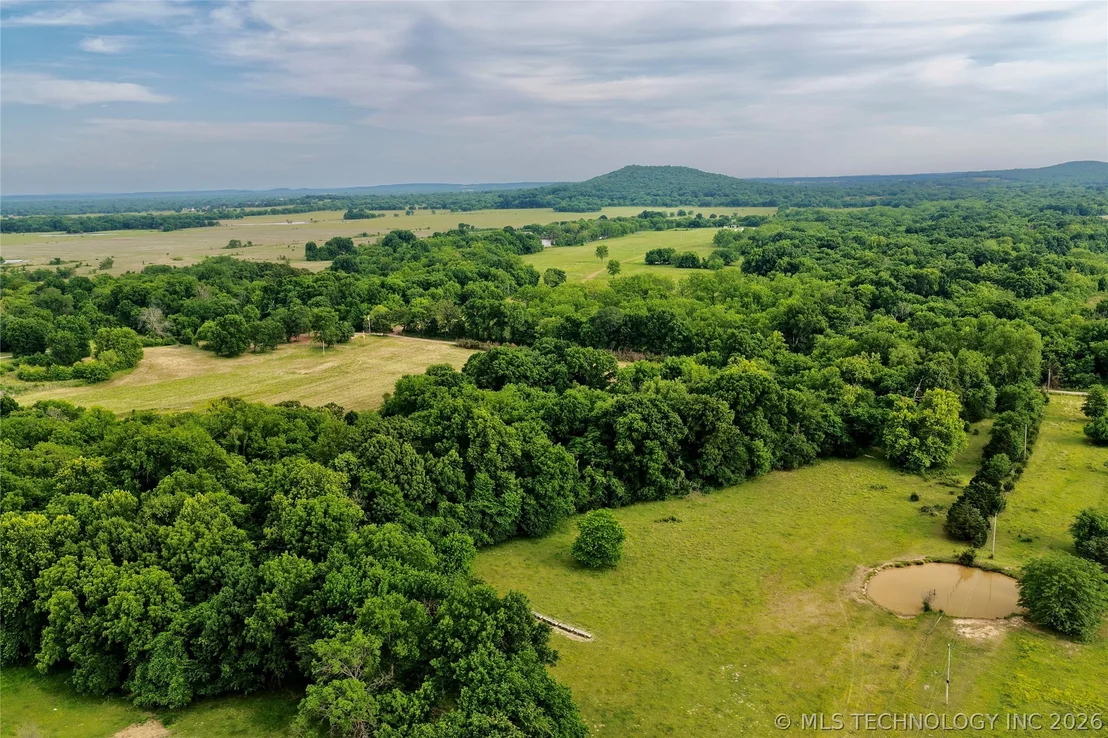 Photo of 408377 E 1140 Road