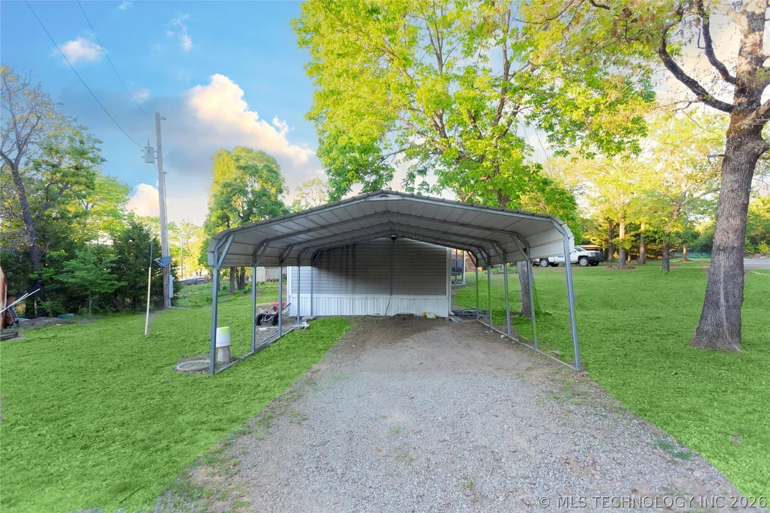 Photo of 1487 Buds Point Road