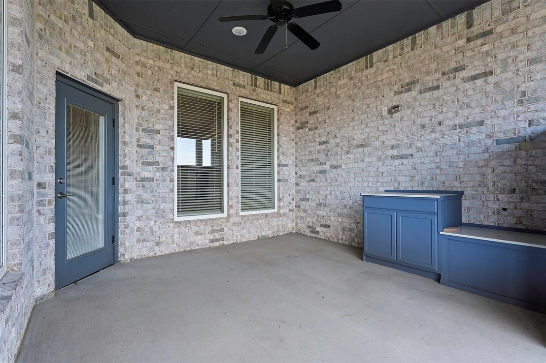 Photo of 714 Prairie View Road