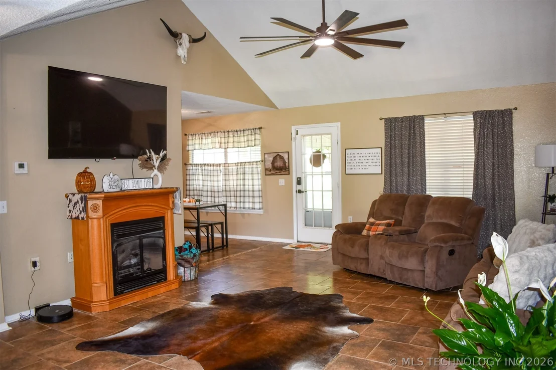 Photo of 1108 Bermuda Drive