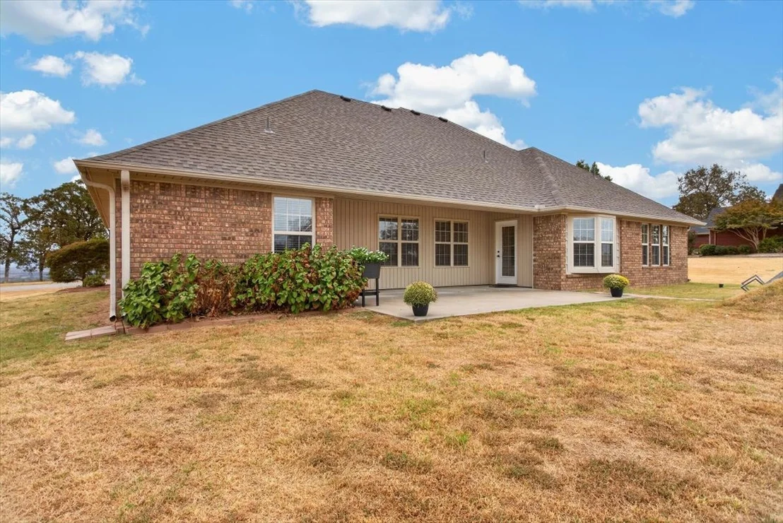 Photo of 23570 Wolf Valley Road