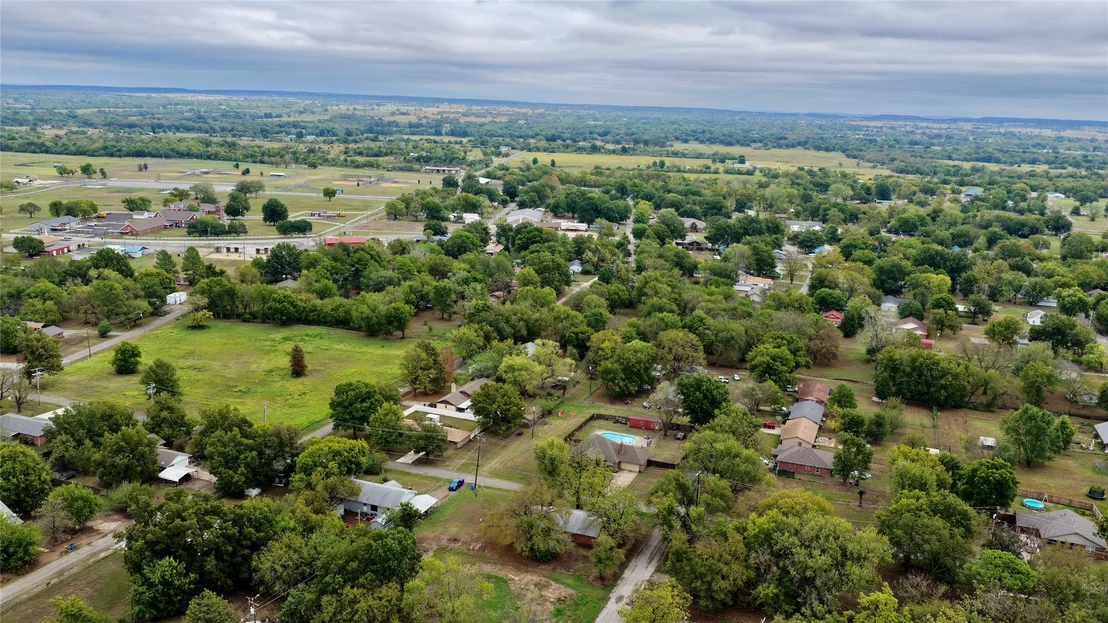 Photo of 602 NW 4th Street