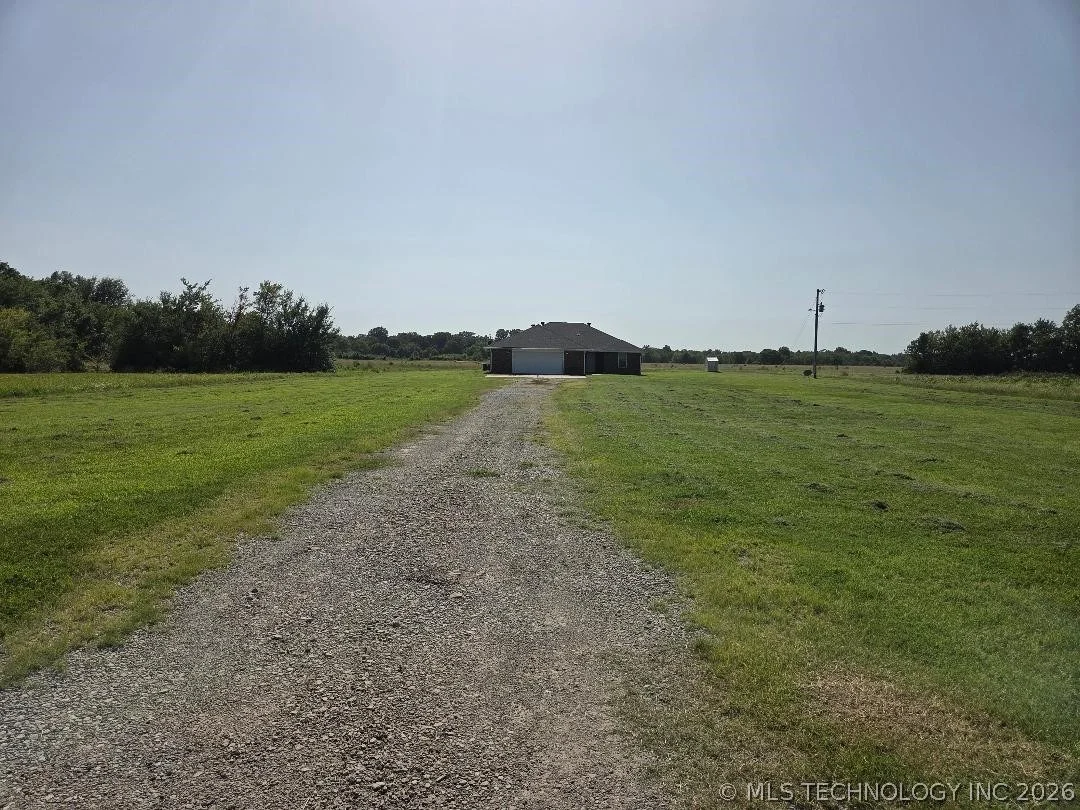 Photo of 114956 S 4120 Road