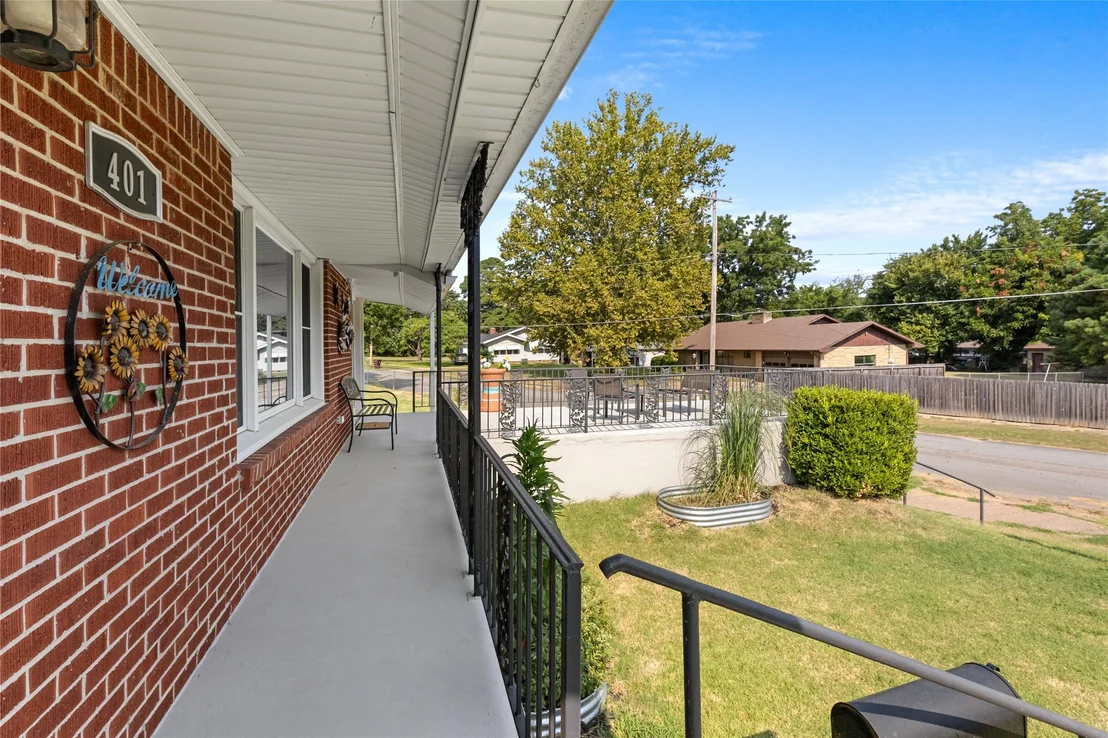 Photo of 401 High Street