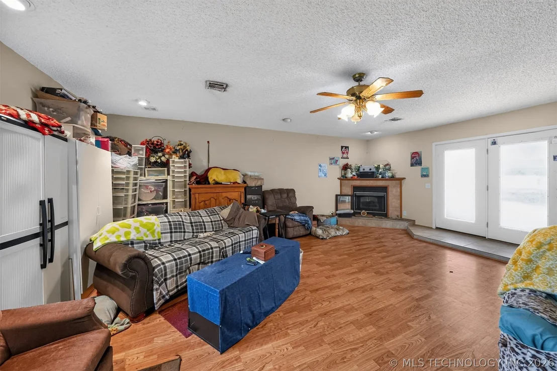 Photo of Unit S at 1286 Us-69