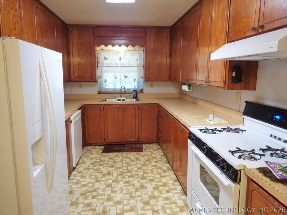 Photo of 211 Oak Avenue