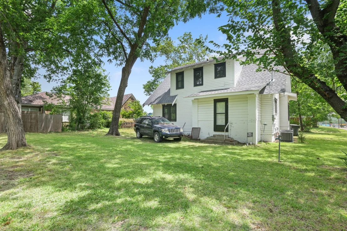 Photo of 1301 N 3rd
