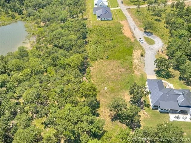 Photo of 602 Pebble Ridge Road