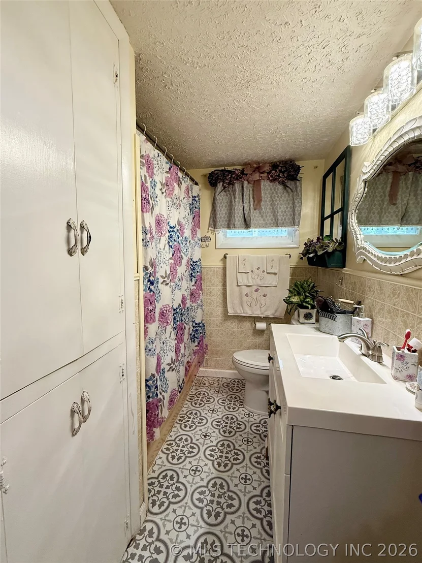 Photo of 501 High Street
