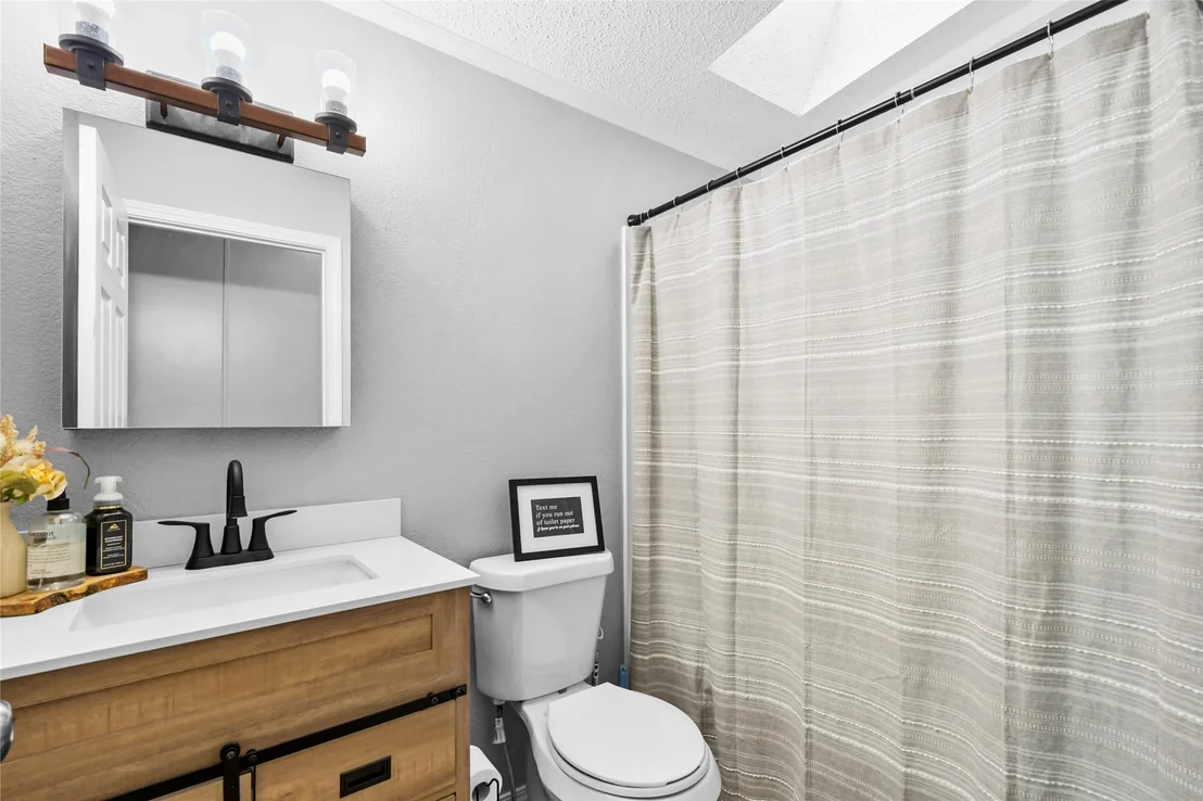 Photo of 221 Cisco