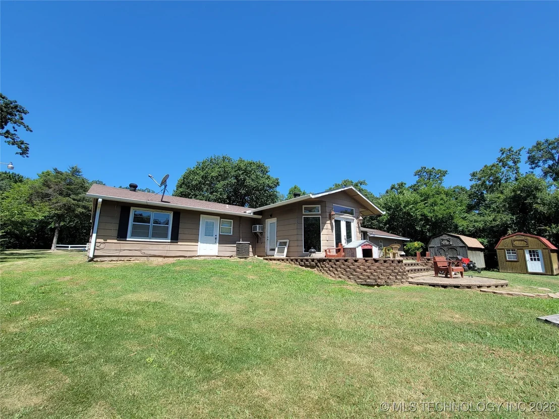 Photo of 395 Bower Road