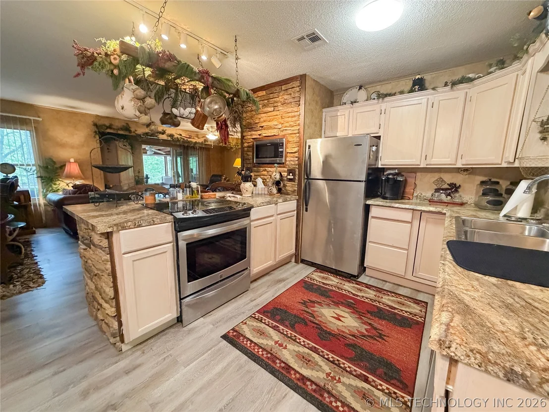 Photo of 445490 Indian Road