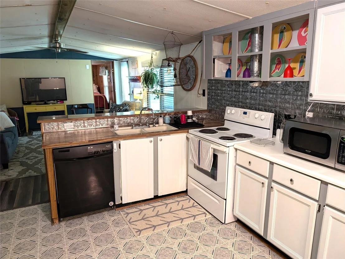 Photo of 105 Circle Drive