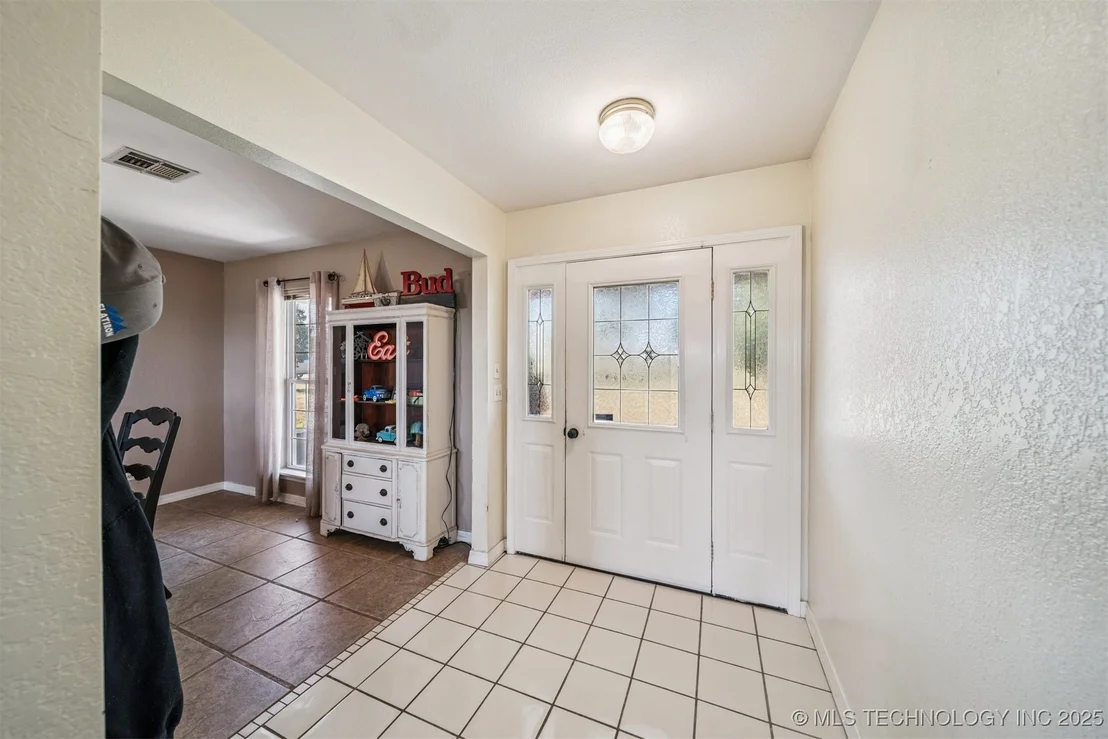 Photo of 109159 S 4210 Road