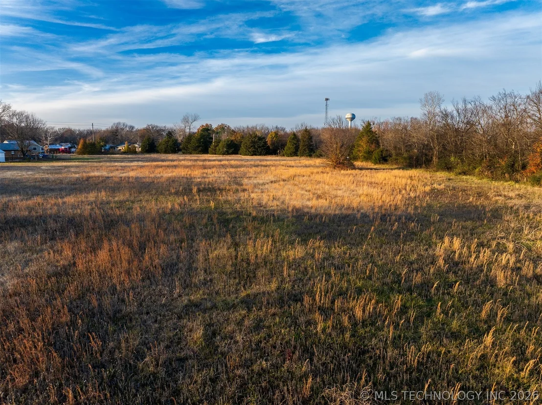 Photo of 8 N Pierce Avenue