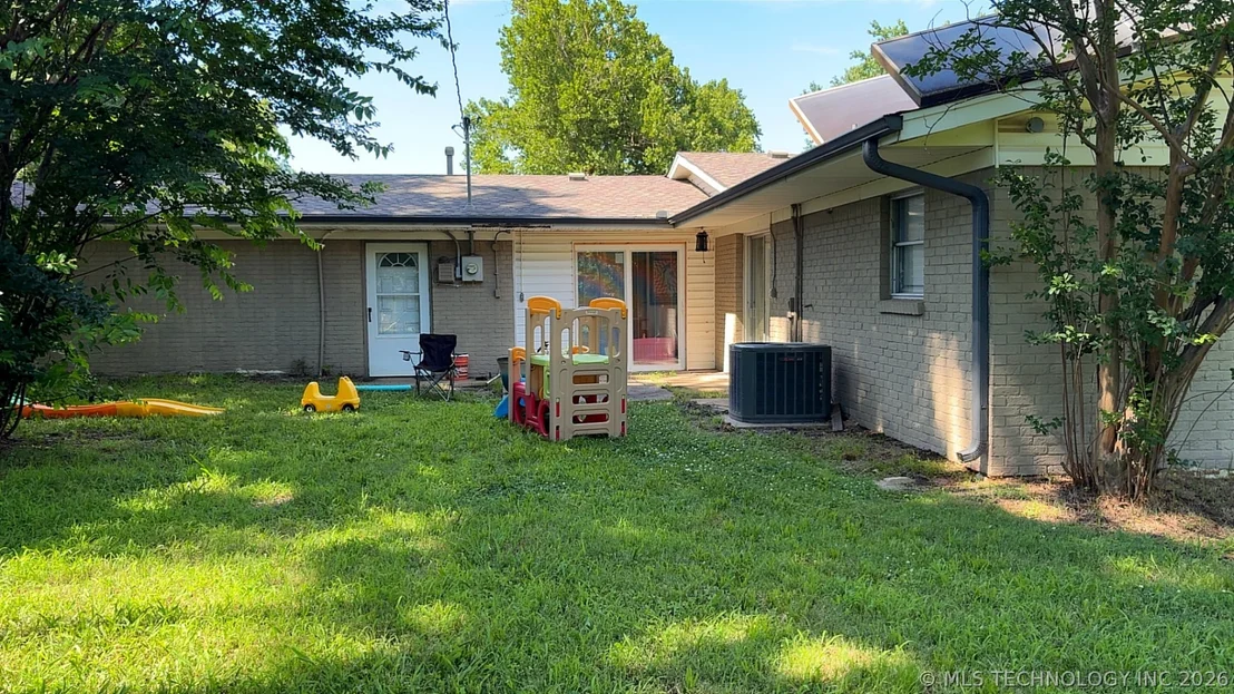 Photo of 1014 SE 3rd Street