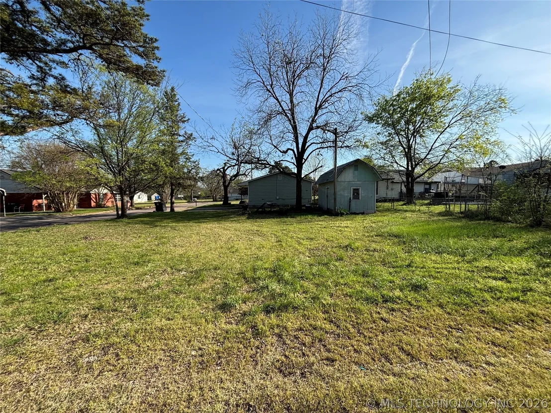 Photo of 902 Roosevelt