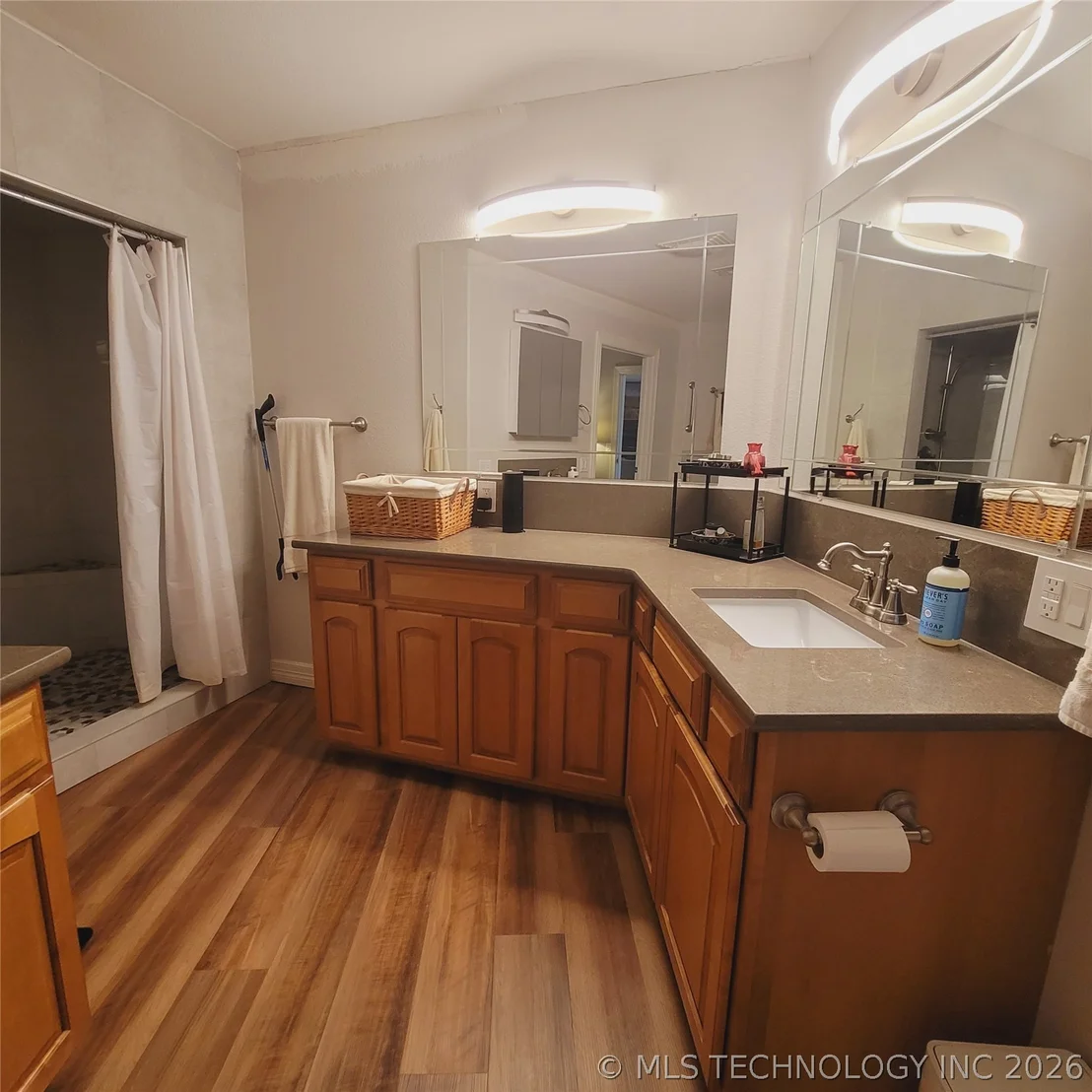 Photo of 324 Falcon Lane
