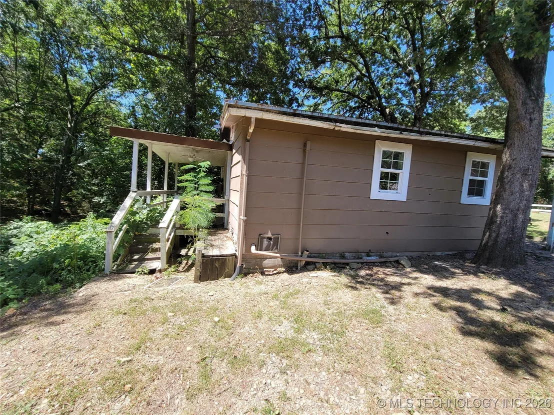 Photo of 395 Bower Road