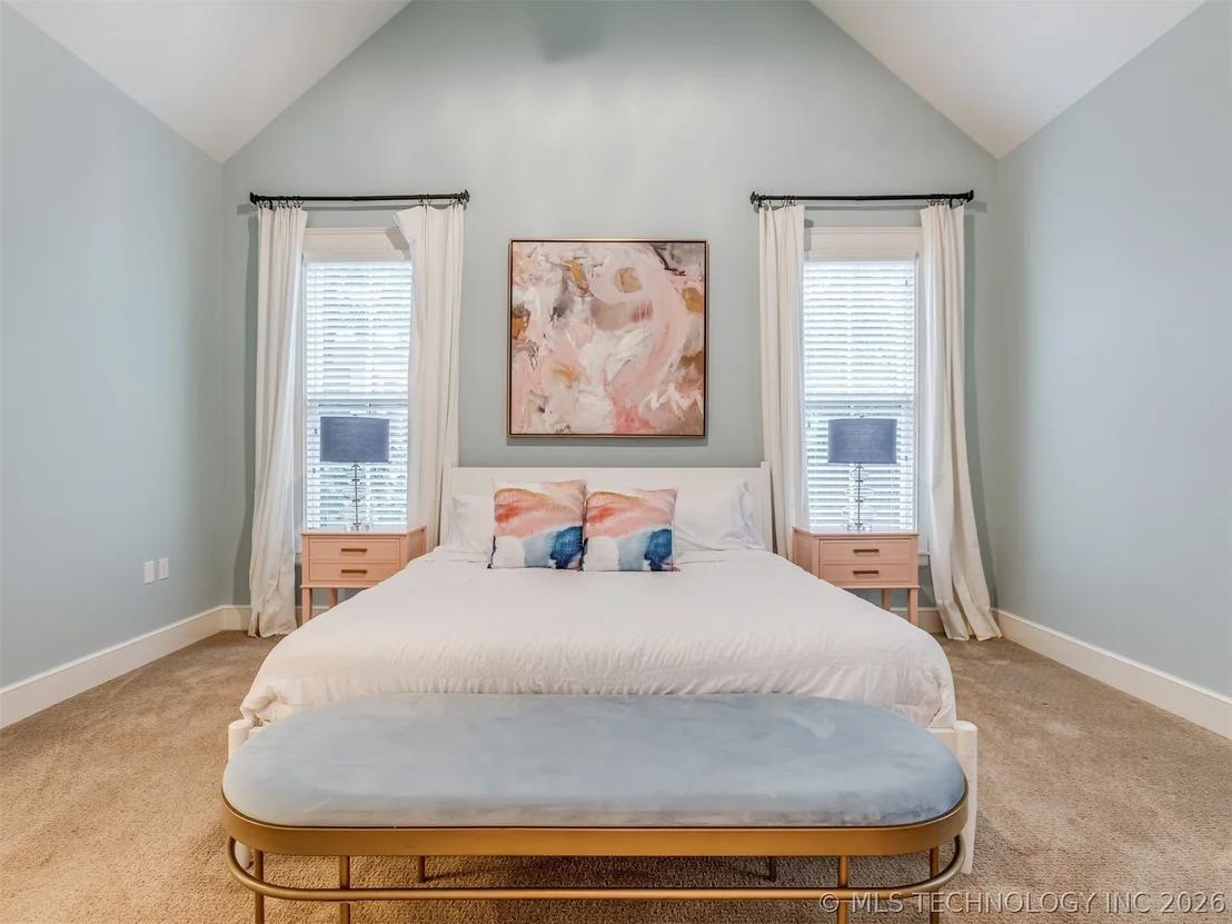 Photo of 25 Boulevard