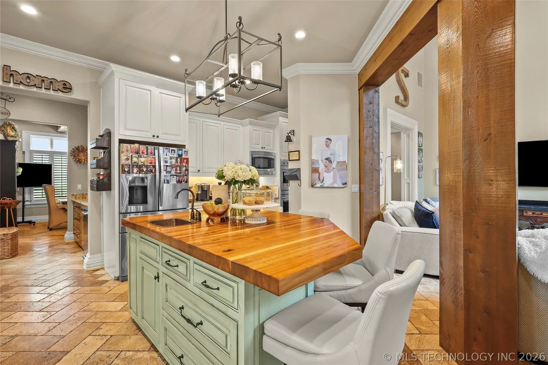 Photo of 87 Tuscan Road