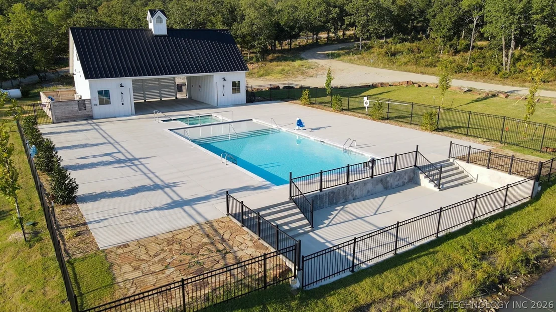 Photo of 14 Pebble Ridge Road