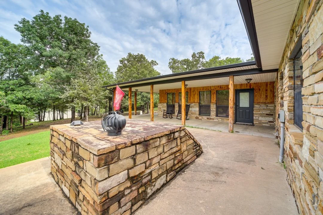Photo of 1656 McNally Road