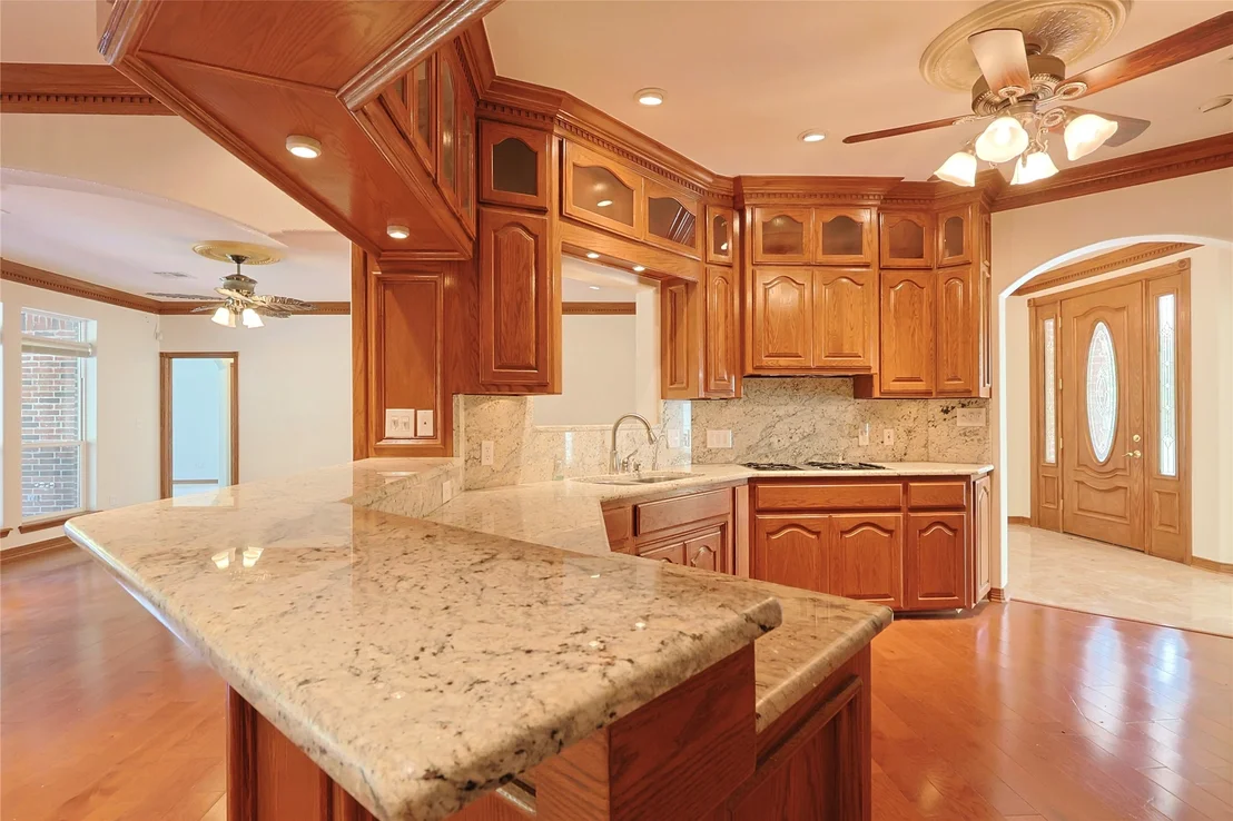 Photo of 25 E Shoreline Drive