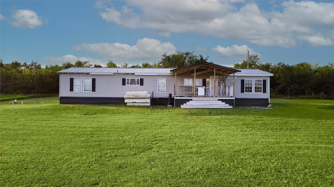 Photo of 548 Ti Valley Road