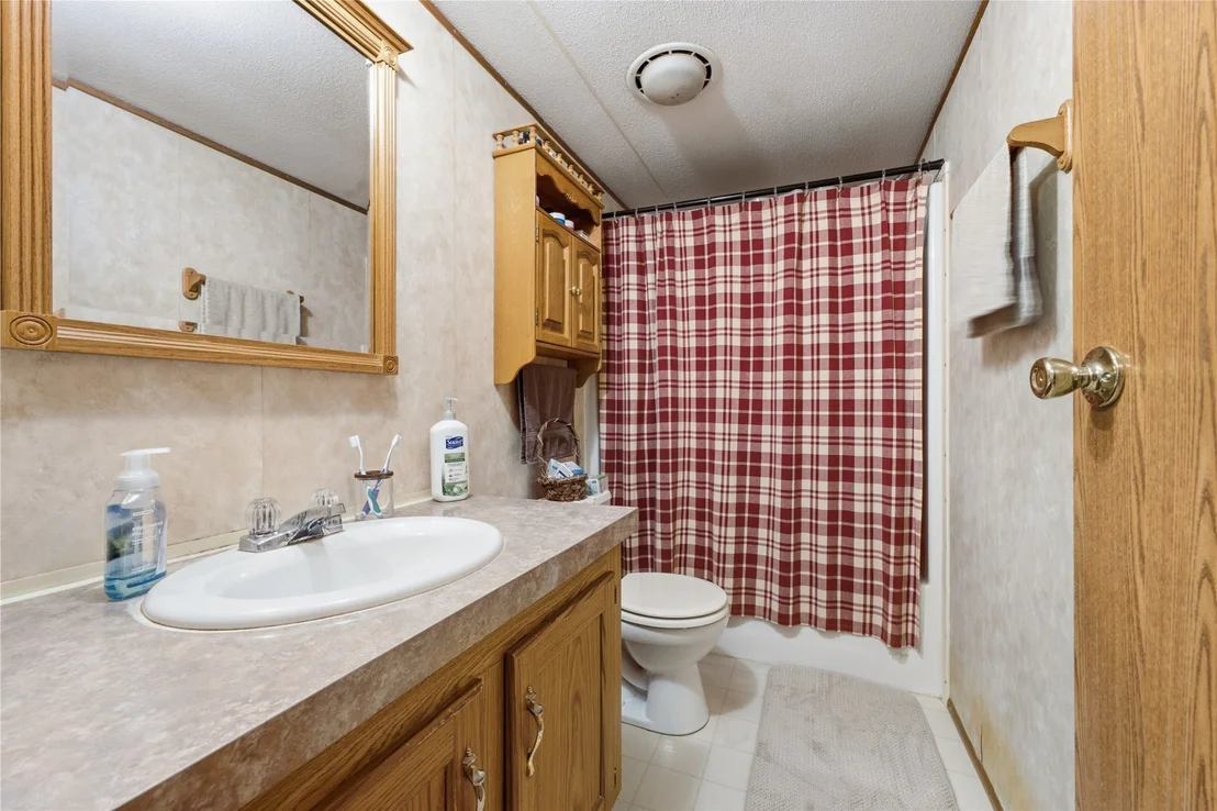 Photo of 73997 S 320 Road