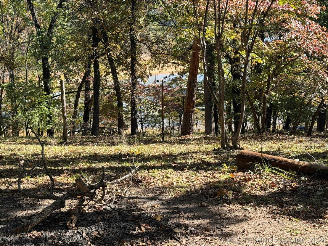 Photo of 425671 E 1168 Road