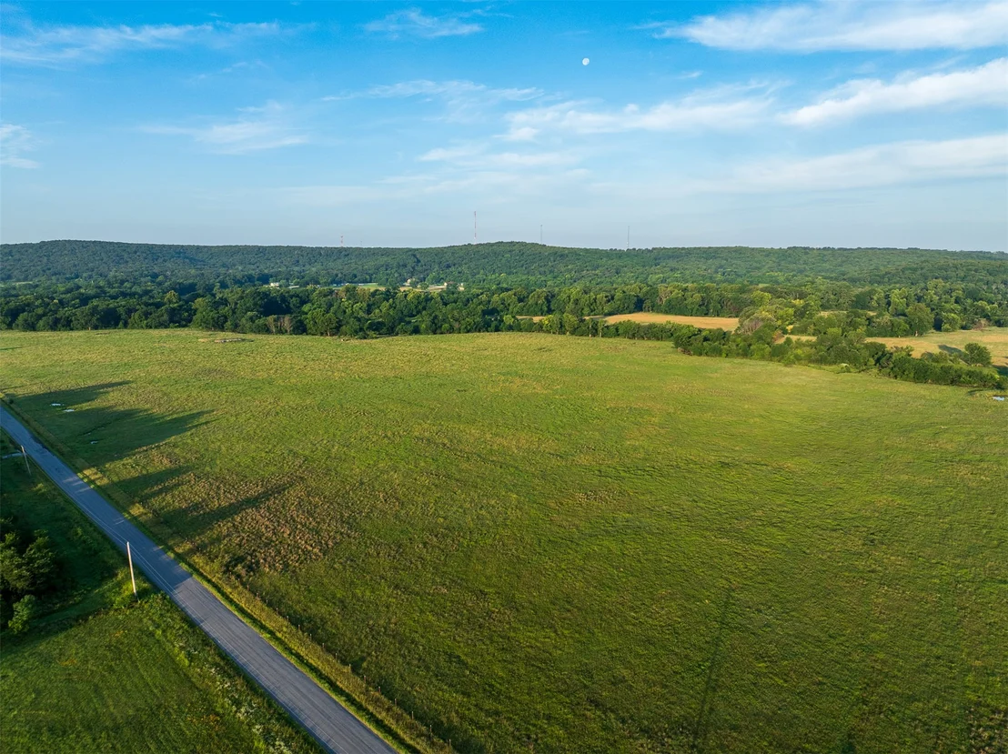 Photo of 2 N 427 Road