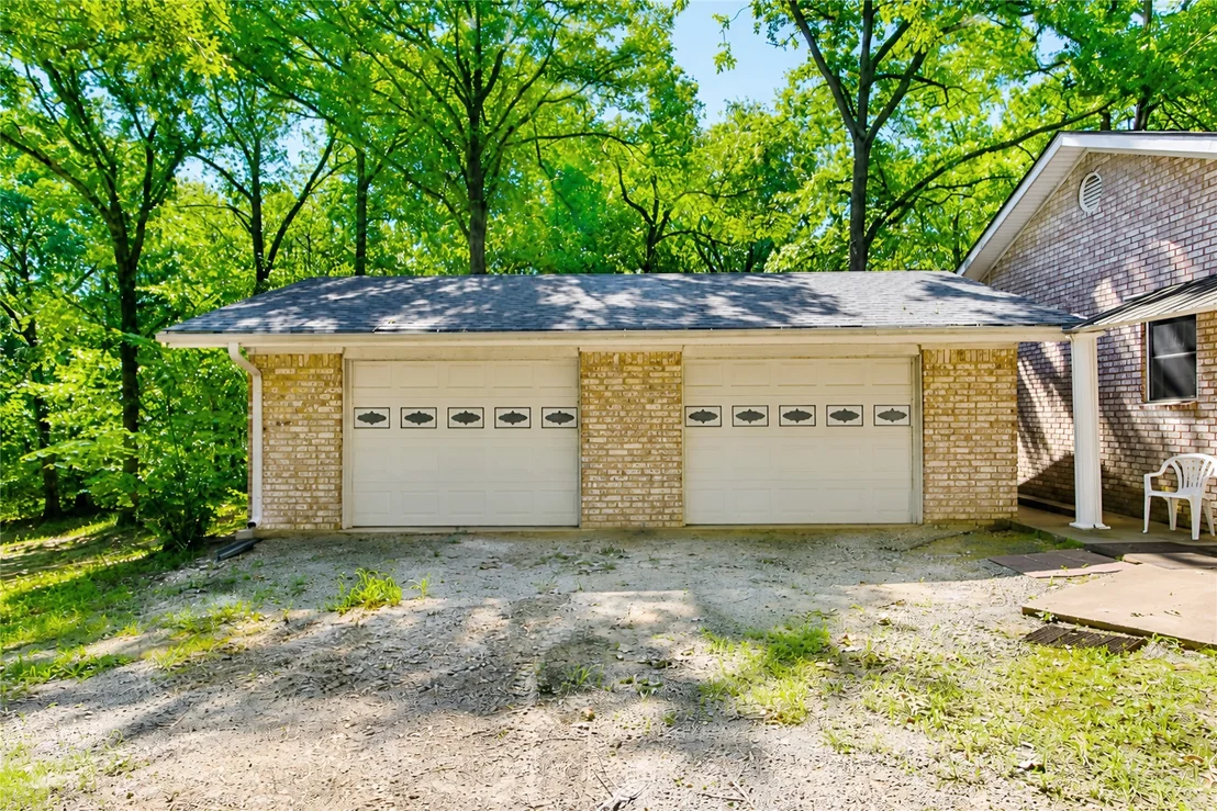 Photo of 3260 Howard Road