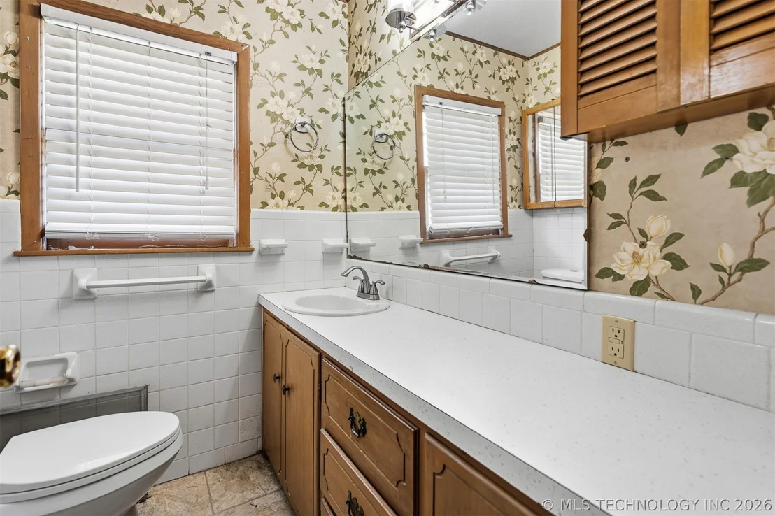 Photo of 302 3rd Street