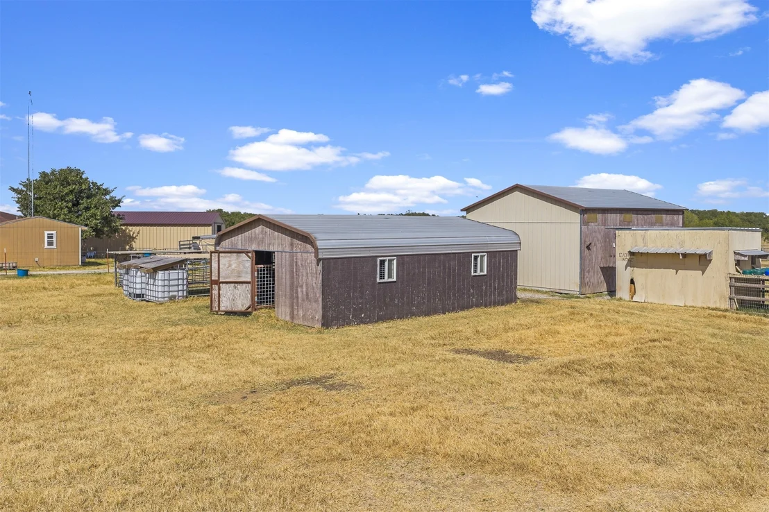 Photo of 2216 Bristol Road