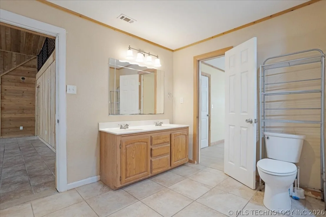 Photo of 136 Pine Street