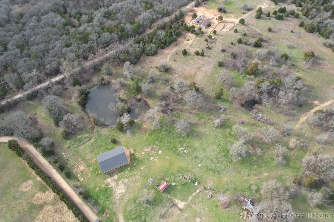 Photo of 1860 W Bumpass