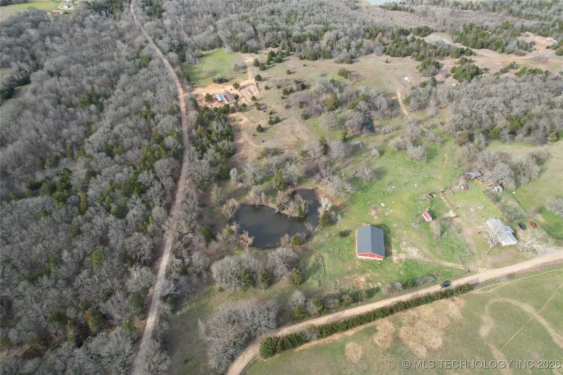 Photo of 1860 W Bumpass