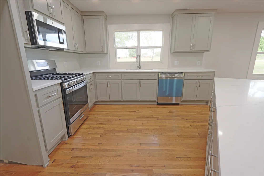 Photo of 8441 Old Taft Road