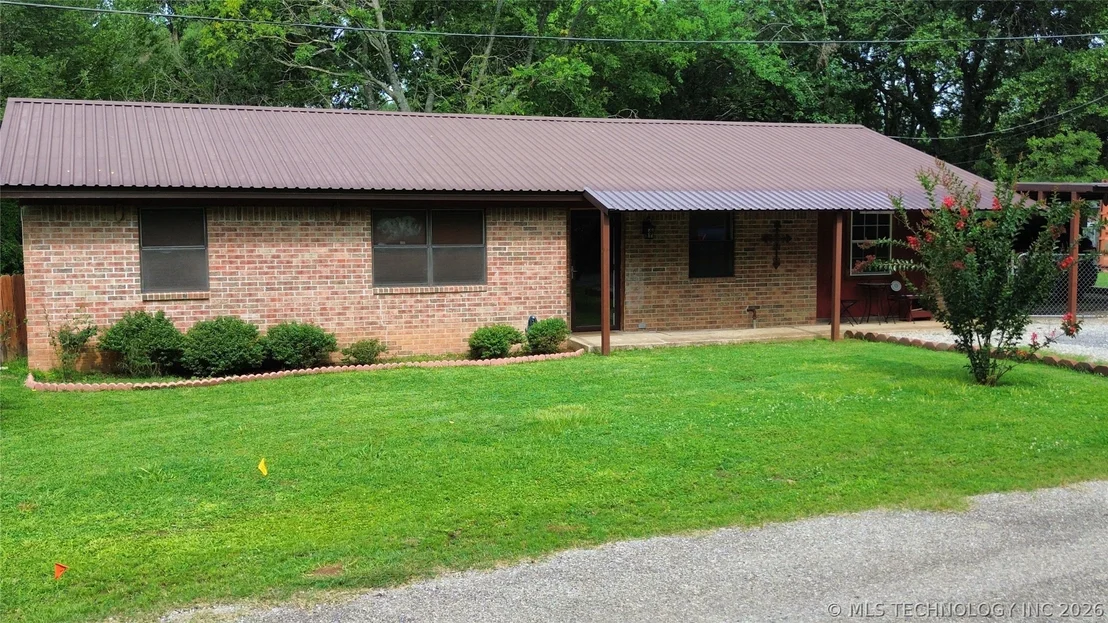 Photo of 601 E Womack