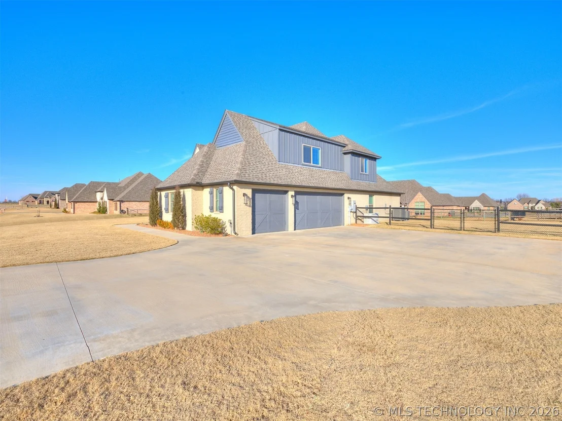Photo of 11419 S 213th EastAvenue