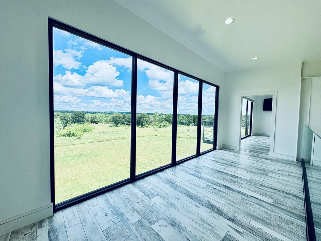 Photo of 546 Mockingbird