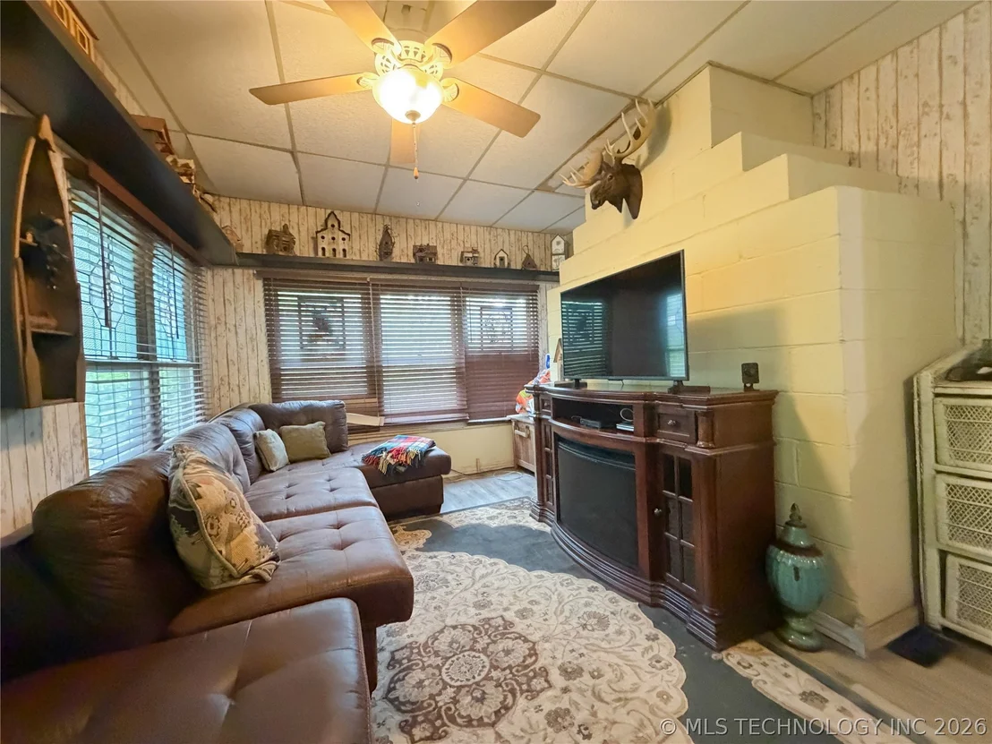 Photo of 445490 Indian Road