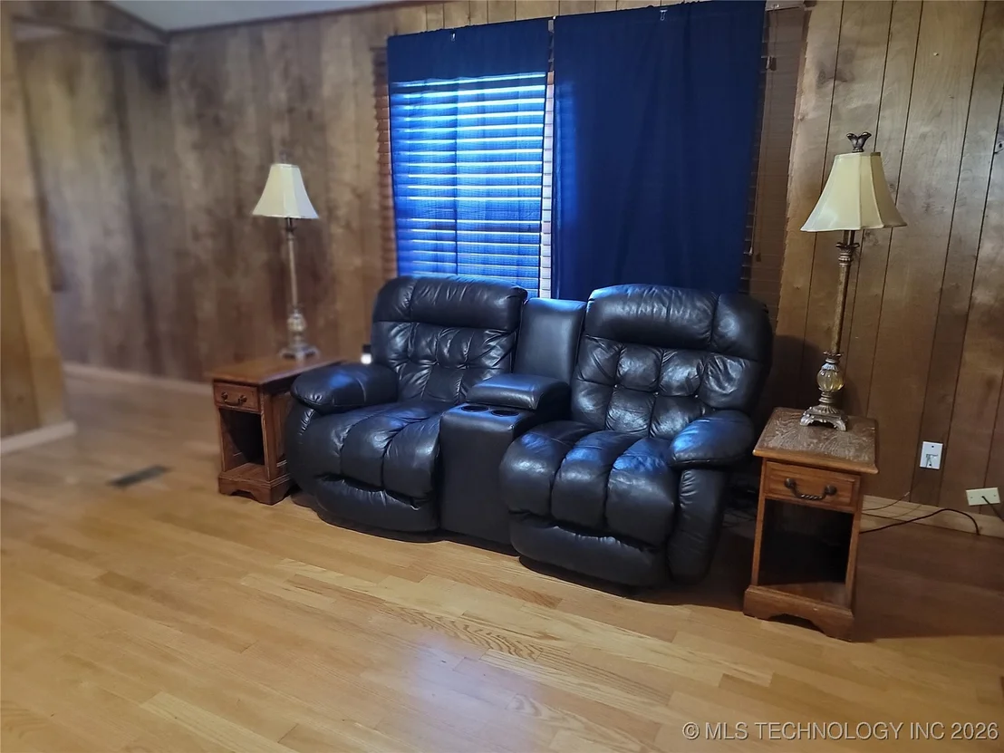 Photo of 114549 S 4182 Road