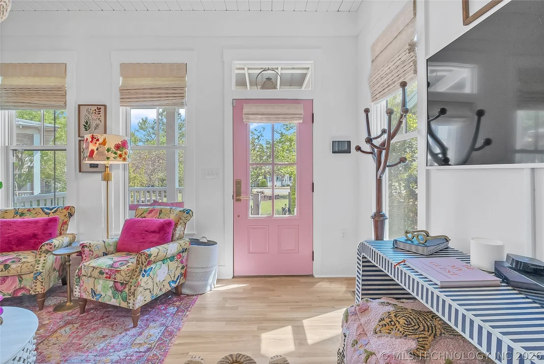 Photo of 32 Firefly Lane