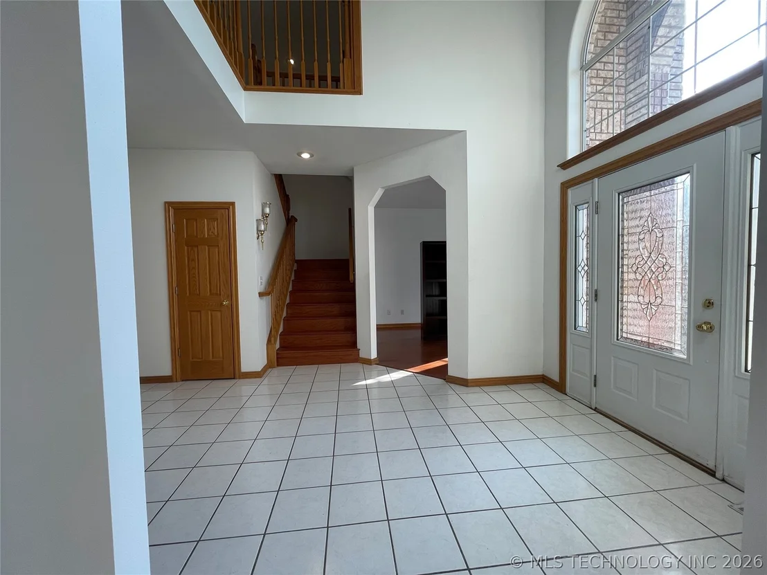 Photo of 3700 Shefield