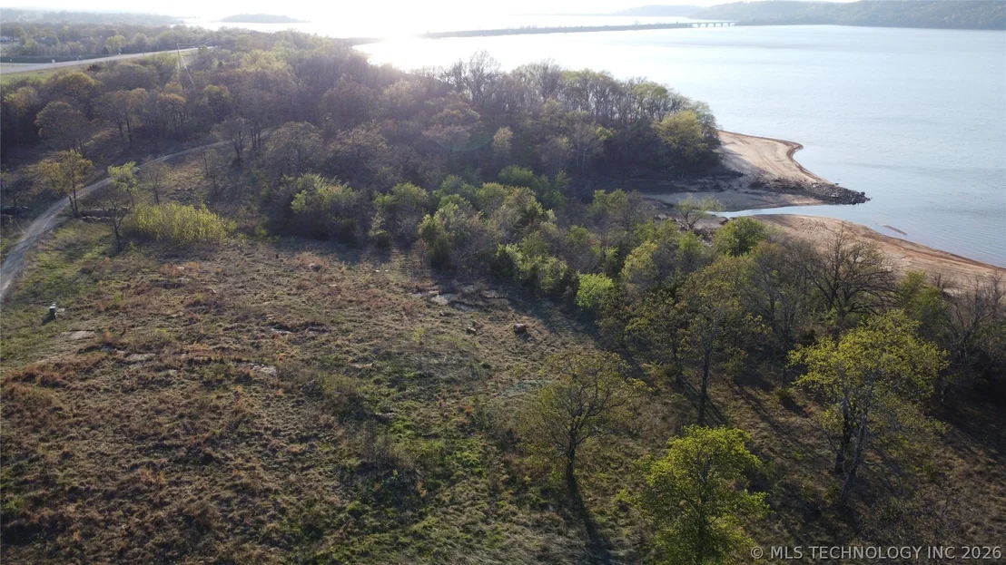 Photo of 000 Highway 9
